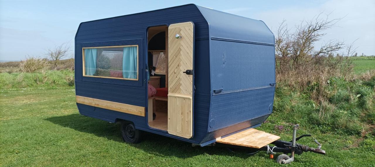 Camping Les Ronds Duval Face Aux Iles Anglo-Normandes Les Moitiers-d'Allonne Extérieur photo