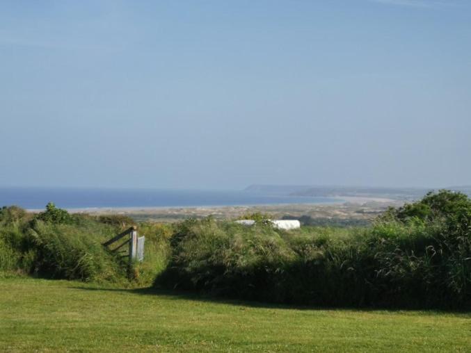 Camping Les Ronds Duval Face Aux Iles Anglo-Normandes Les Moitiers-d'Allonne Extérieur photo