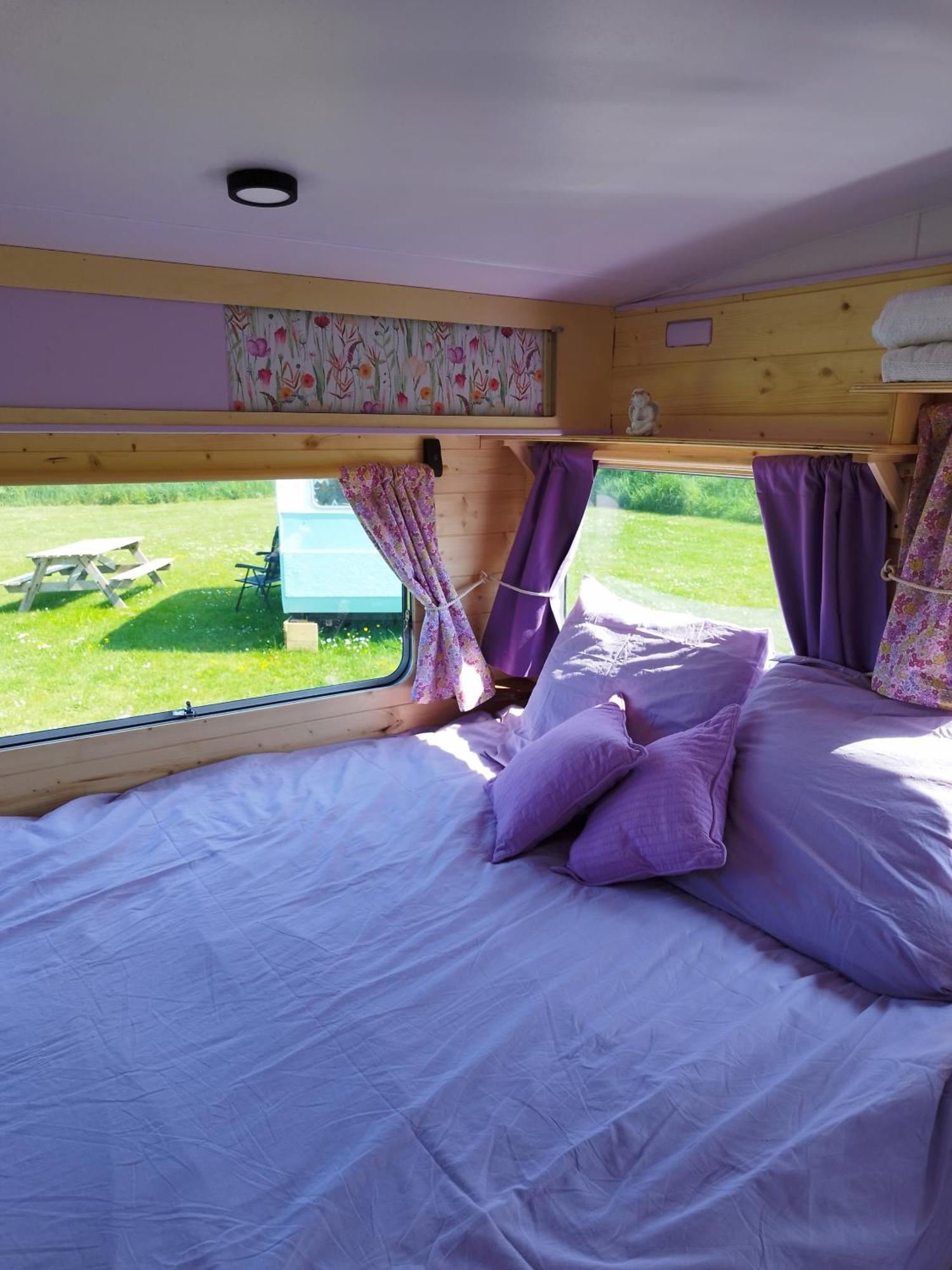 Camping Les Ronds Duval Face Aux Iles Anglo-Normandes Les Moitiers-d'Allonne Extérieur photo