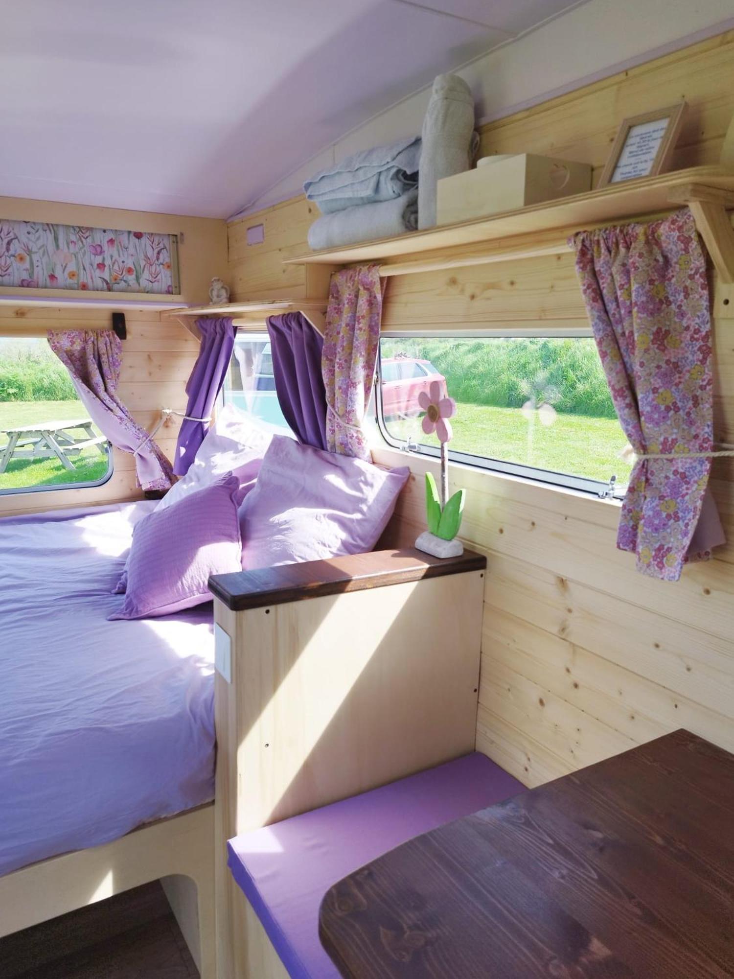 Camping Les Ronds Duval Face Aux Iles Anglo-Normandes Les Moitiers-d'Allonne Extérieur photo