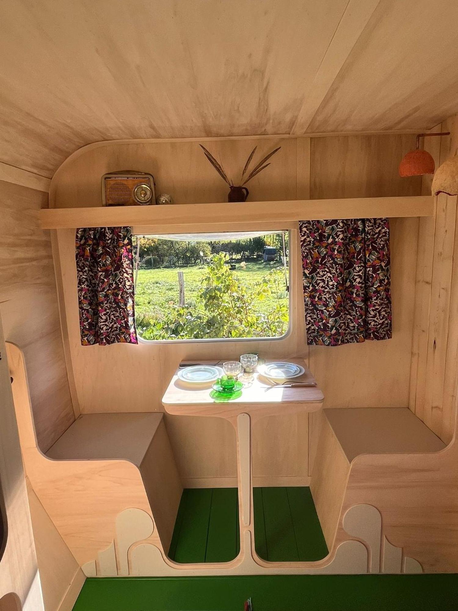 Camping Les Ronds Duval Face Aux Iles Anglo-Normandes Les Moitiers-d'Allonne Extérieur photo