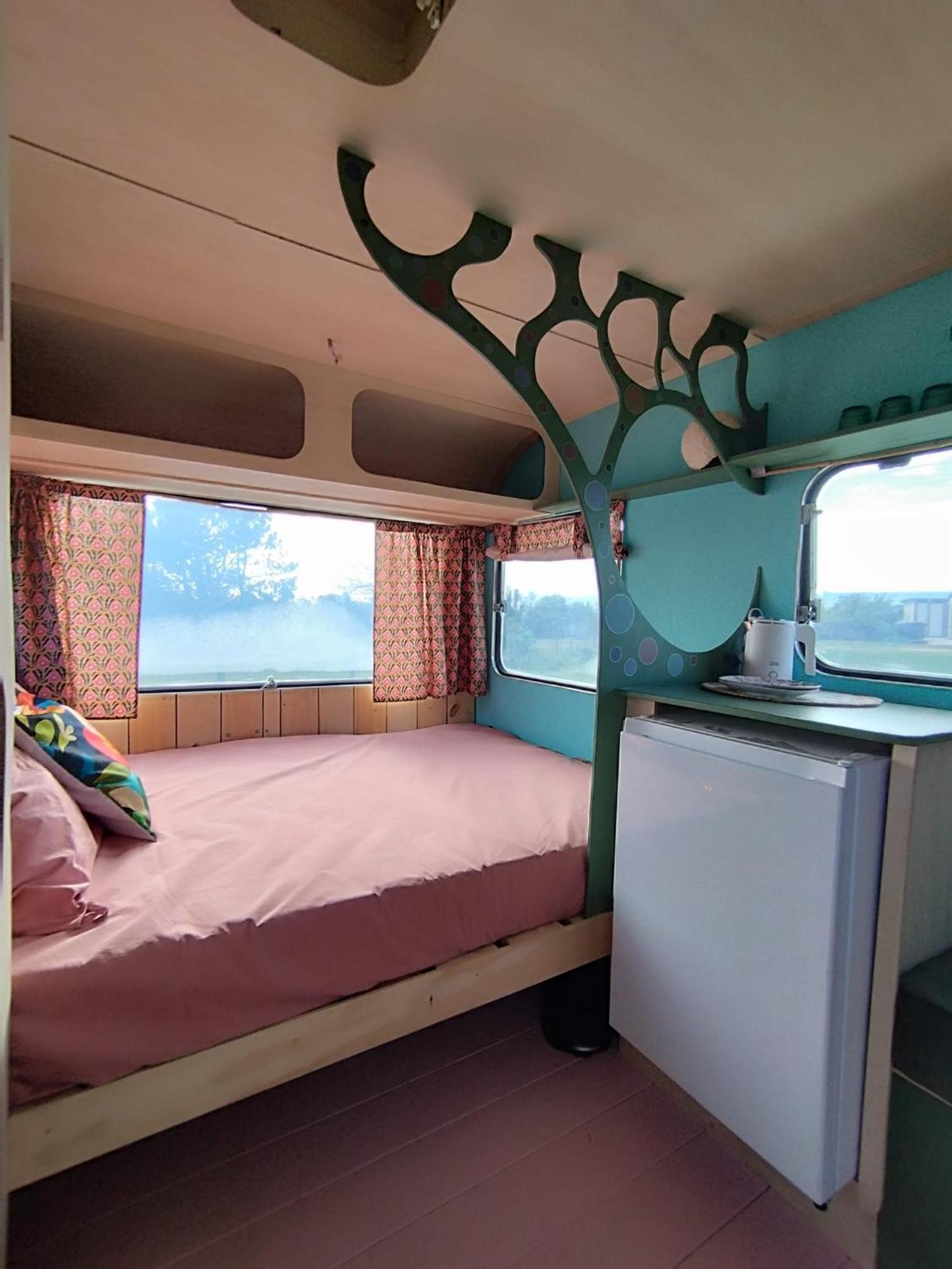 Camping Les Ronds Duval Face Aux Iles Anglo-Normandes Les Moitiers-d'Allonne Extérieur photo